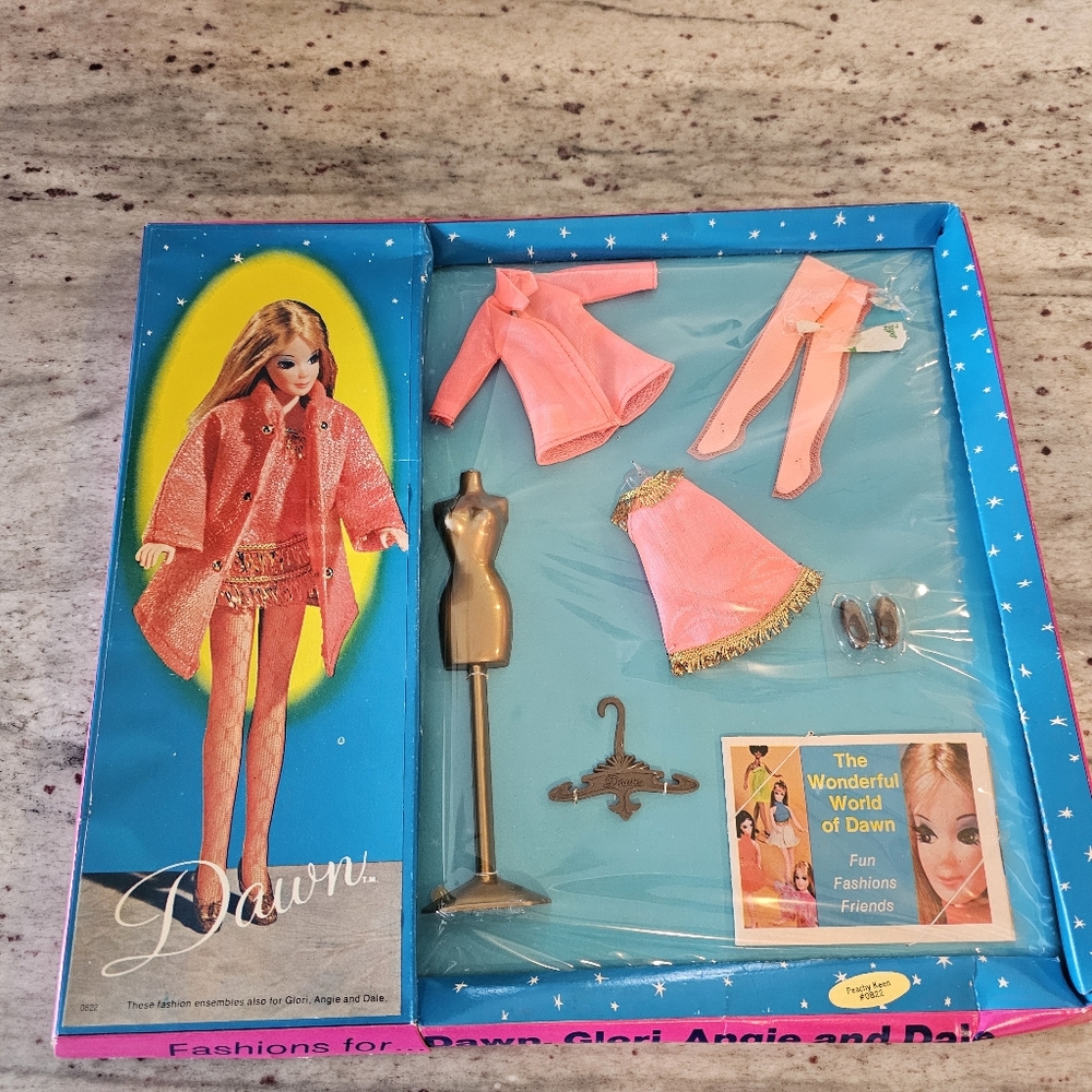 Vintage Topper Dawn doll outfit Peachy Keen Mint NRFB